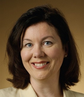 photo of Fiona Collins, BDS, MBA, MA